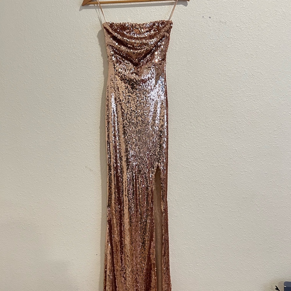 Fashion Nova Rose Gold Sequin Dress, with slit. Size Xsmall, only worn once!